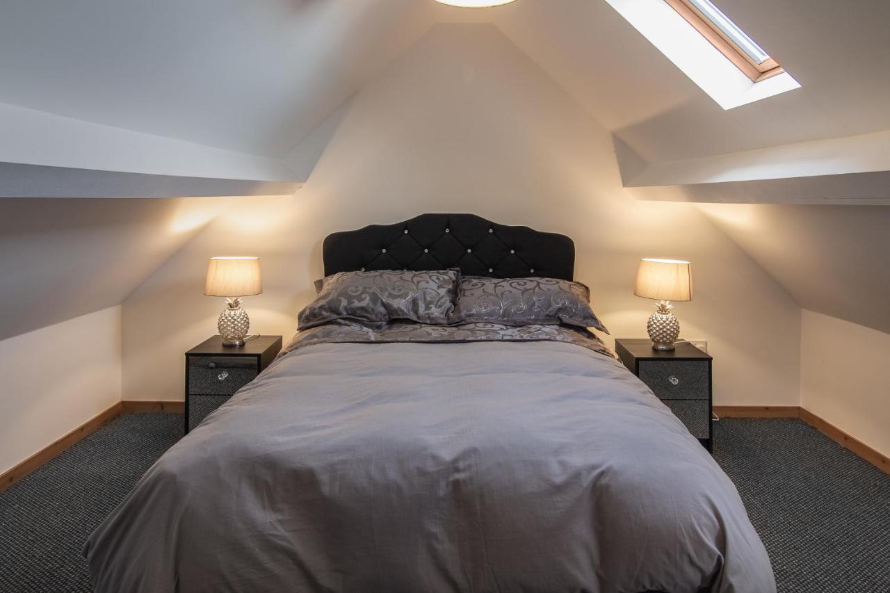 Stunning Church Conversion Close To The Tower Blackpool Extérieur photo